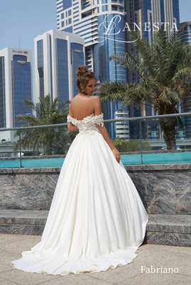 suknia ślubna fabriano3 z kolekcji Lanesta  