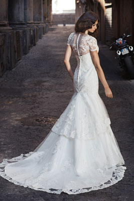 suknia ślubna hazel-back z kolekcji Annais  