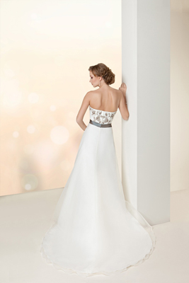 suknia ślubna L721B z kolekcji oreasposa  