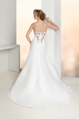 suknia ślubna L724B z kolekcji oreasposa  