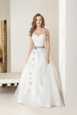 suknia ślubna L731A z kolekcji oreasposa  