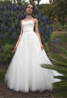 Suknia ślubna nathair1 z firmy Enzoani  