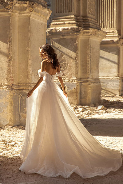 Suknia ślubna sky_1_min z kolekcji Evalendel  